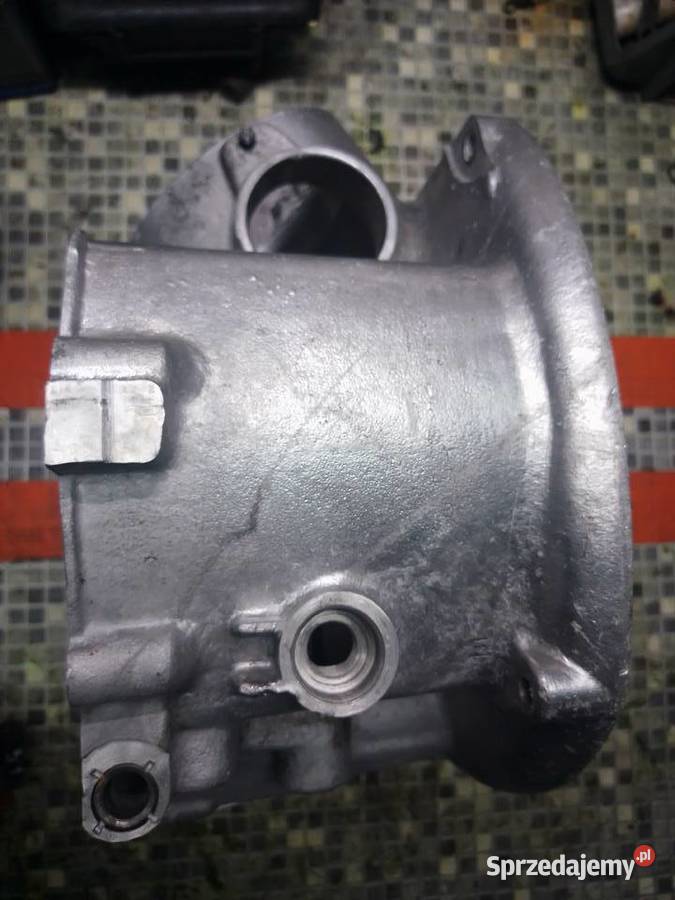 Obudowa skrzyni biegów Dniepr