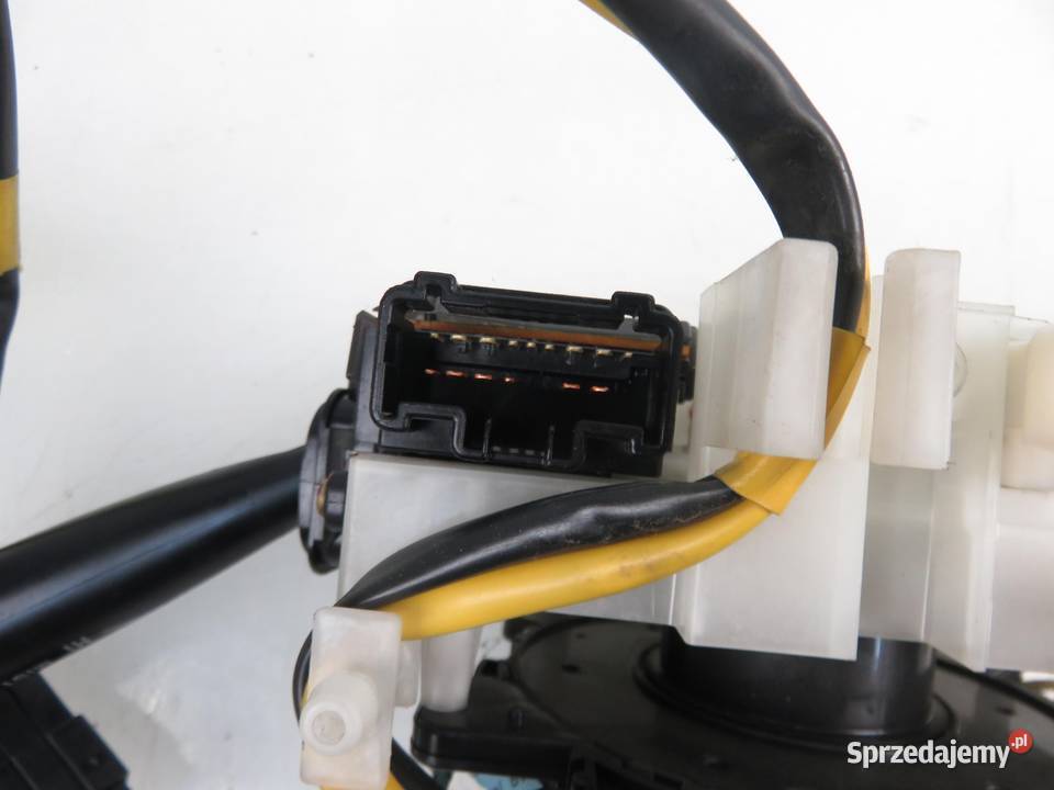 PRZEŁĄCZNIK ZESPOLONY IMPREZA II GG 83111FE27 sprzedam