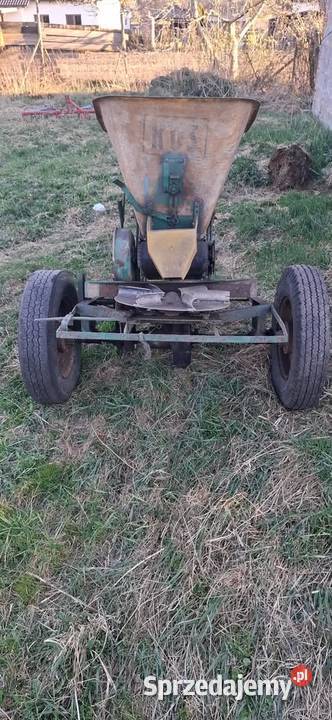 Rozsiewacz Siewnik do nawozu kos nieuszkodzony Sieroczyn