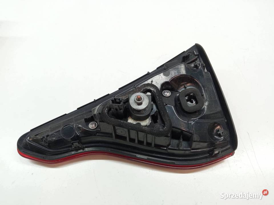 LAMPA TYŁ W KLAPĘ LEWA 265557776R Renault Clio V sprzedam