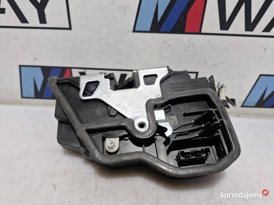 7318416 BWM E60 E61 E70 E71 ZAMEK DRZWI PRAWY sprzedam