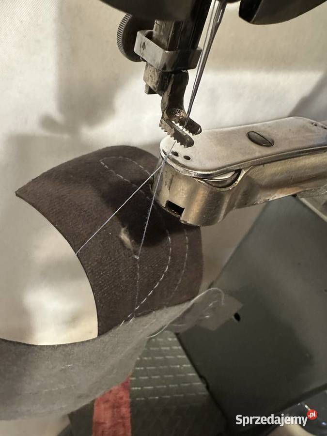 Łaciarka Singer 29K56 maszyna szewska kaletnicza Brzesko