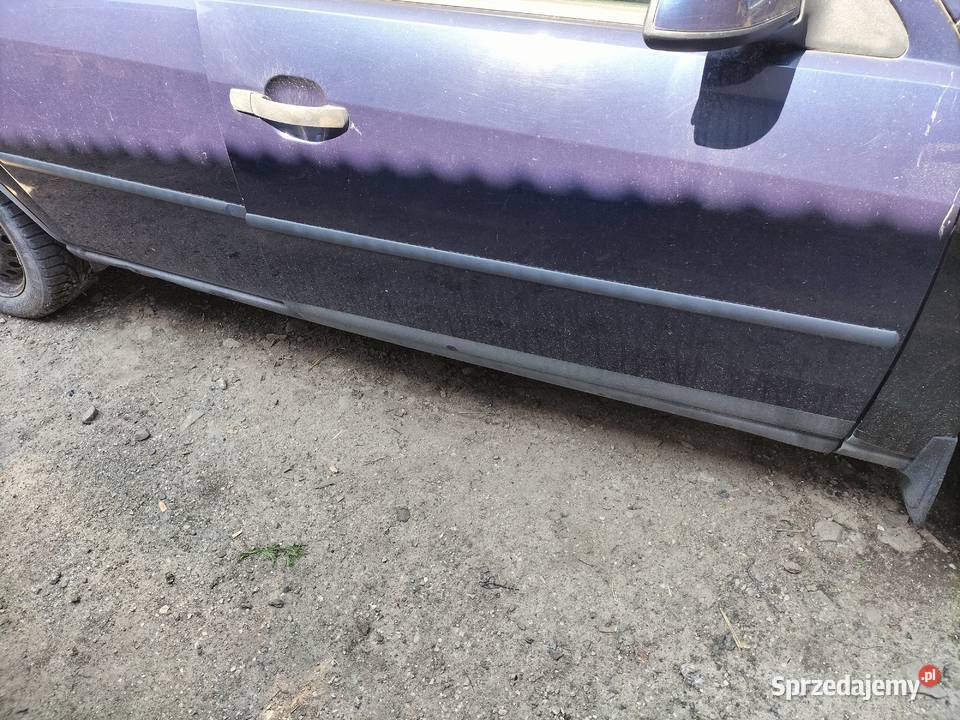 FORD MONDEO MK3 ATRAPA ATRAPKA ZDERZKA GRILL osobowe Kamień-Kolonia
