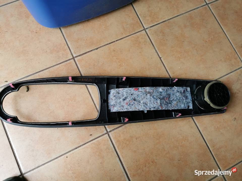 toyota Yaris 3 III listwa ozdobna kratki wloty Międzychód sprzedam