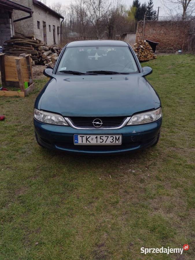 Sprzedam Vectrę b 18b Rok produkcji 2000 Ostrowiec Świętokrzyski