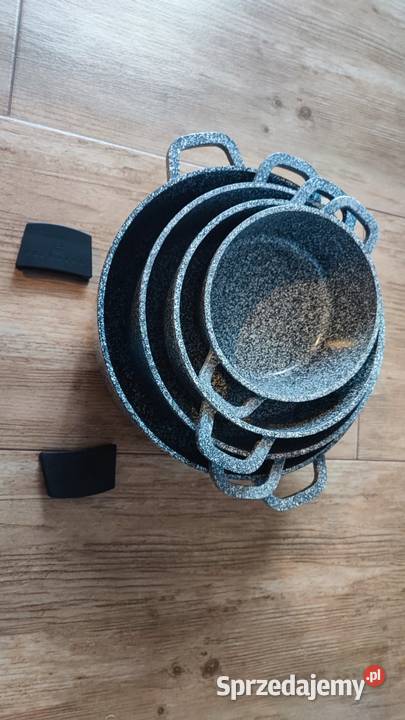 Zestaw 4 garnków indukcja sprzedam