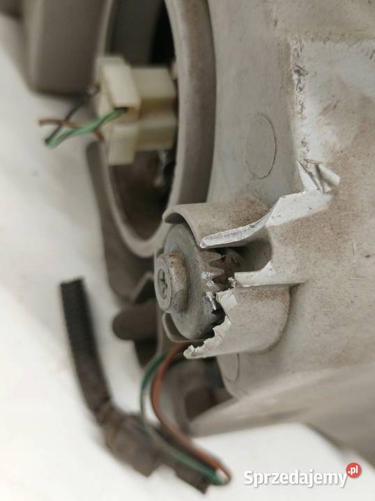 LAMPA PRZÓD LEWA EU T250 Chevrolet Aveo II Lampy przednie sprzedam