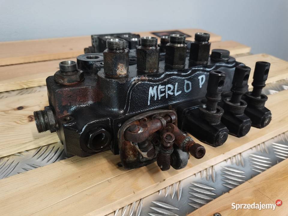 Rozdzielacz hydrauliczny Merlo P Monoblok Wilkowo sprzedam