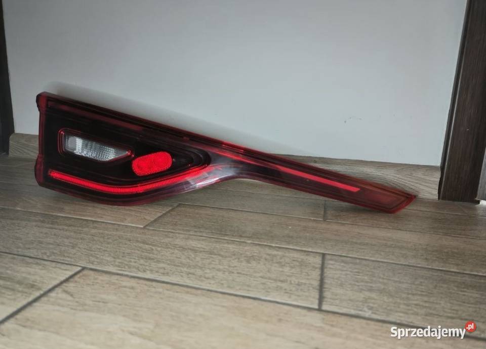 Lampa tylna Renault Talisman Sedan lewy tył