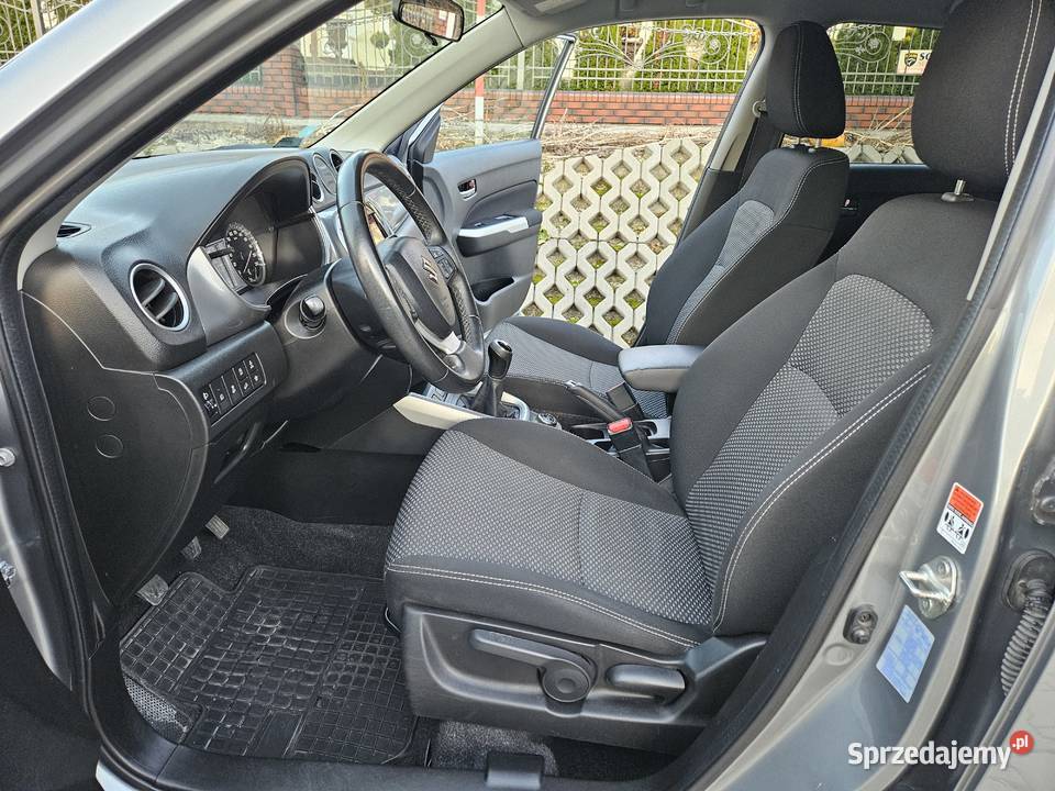 Suzuki Vitara 2016 napęd 4x4 16 benzyna salon Vitara Rzeszów