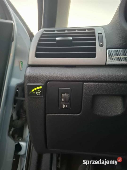 Sprzedam Peugeot 407 SW elektryczne szyby Ożarów