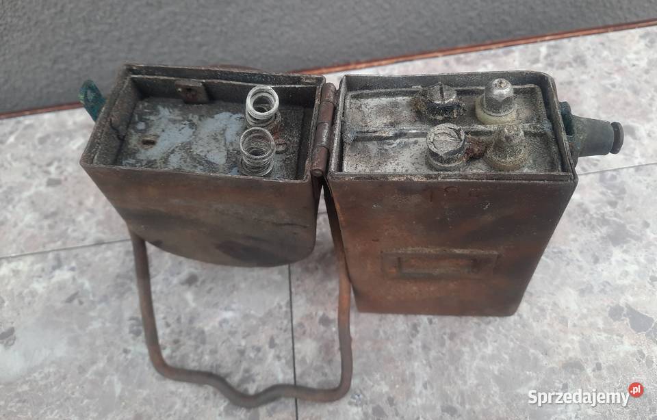 Stara lampa górnicza akumulatorowa FLG U6 Tczew