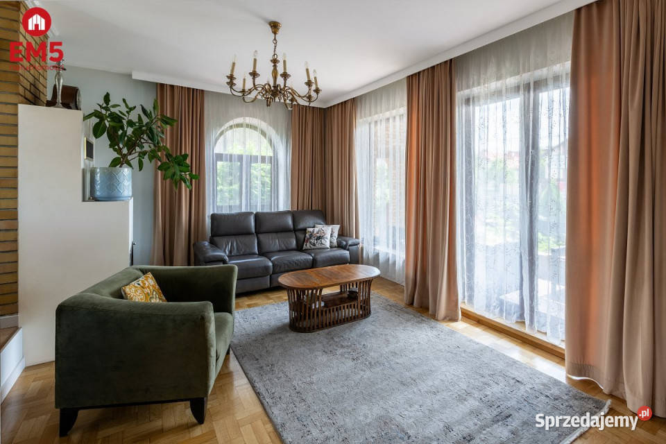 Sprzedaż domu wolnostojącego 160m2 Białystok Liczba pokoi 5