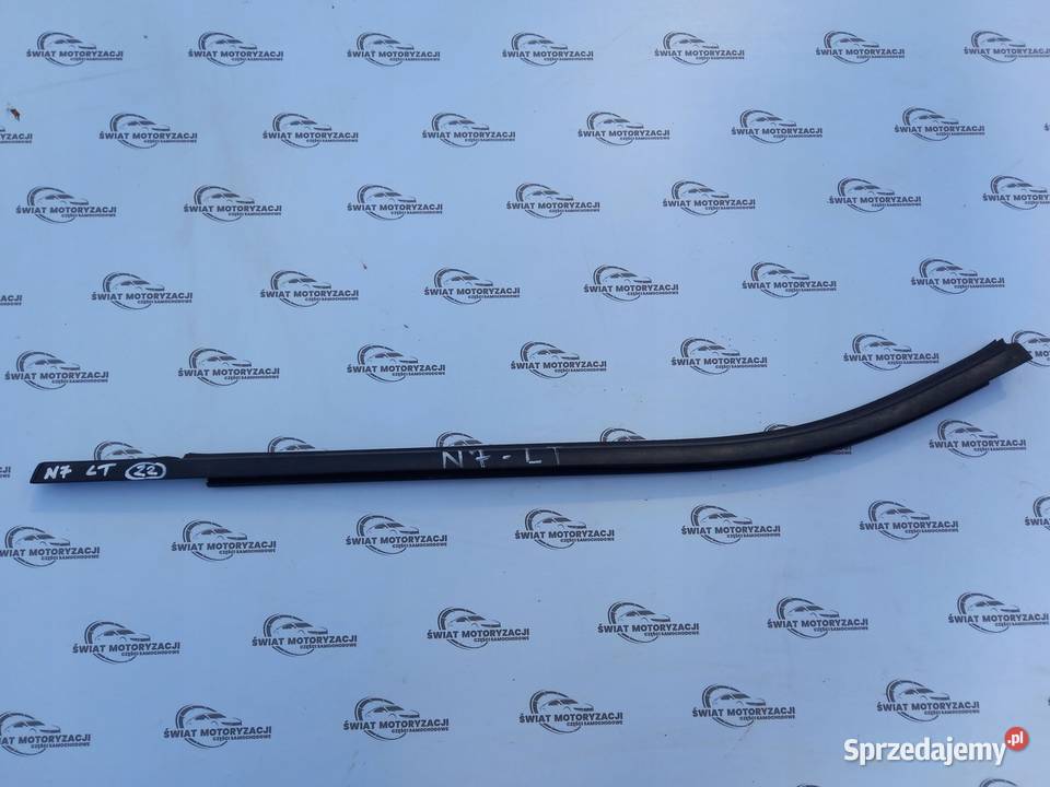 NISSAN MICRA V K14 19r listwa zgarniająca lewa Kielce