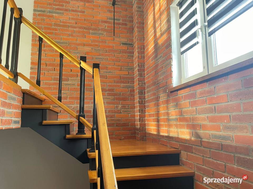 Płytki cięte ze środka cegły rozbiórkowej Bytom