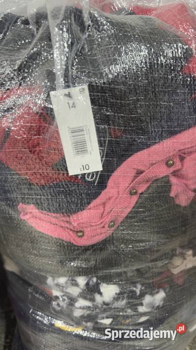 Sprzedaż odzieży używanej Anglia i Norwegia Rozmiar uniwersalny Lublin