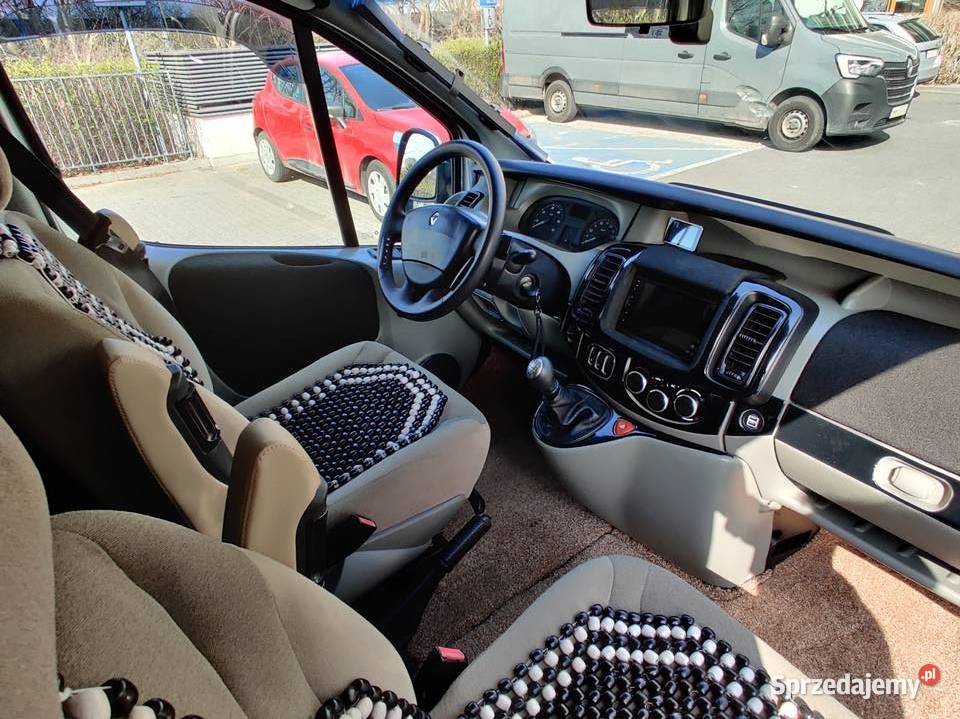Kamper van Renault Trafic 2006 25 diesel 145 mazowieckie Warszawa sprzedam