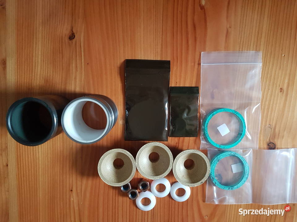 Zestaw tłoczków do pompy FMC na wiertnicy Ditch Trzyciąż sprzedam