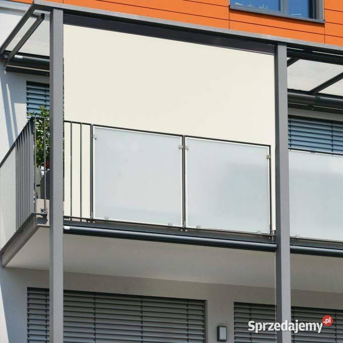 Beżowa roleta markiza pionowa z korbą 250x 160