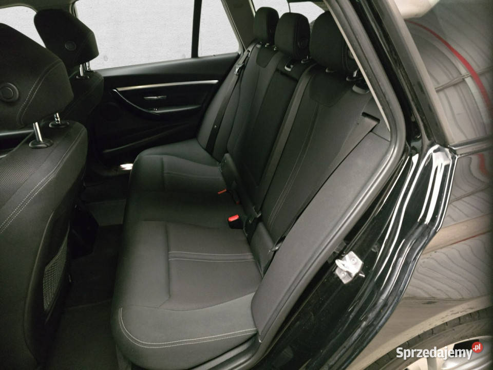 BMW 318 G20 2019 Komorniki