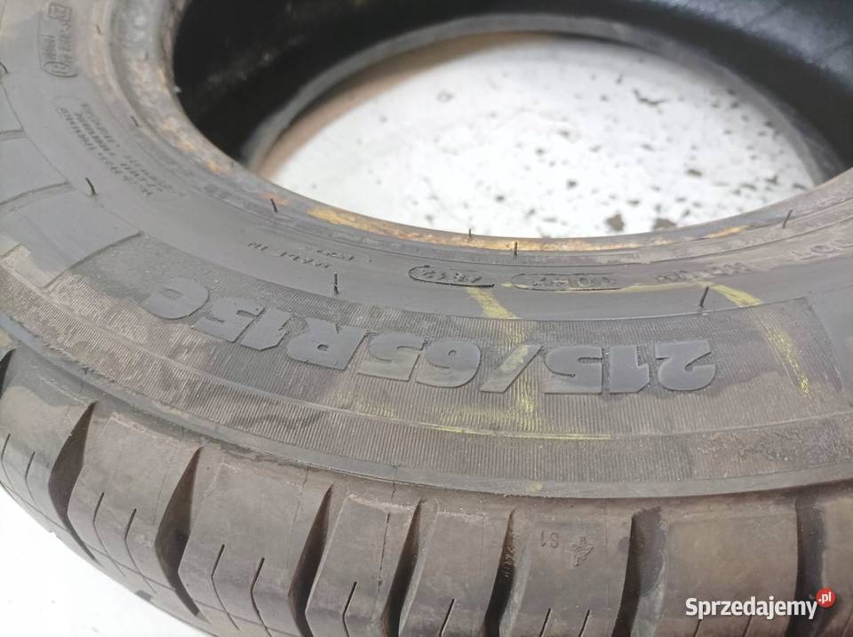 OPONA LETNIA MICHELIN AGILIS 51 21565R15C 4812 215