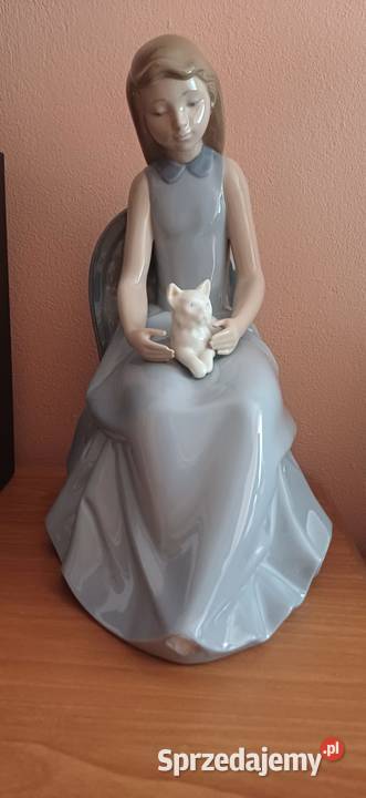 Porcelanowa Dama na Krzesełku Olsztyn sprzedam