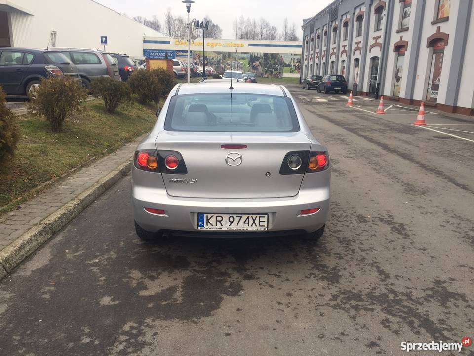 Mazda 3 BK 2005 sedan 105 1598 3 benzyna 168 Rok produkcji 2005 3 małopolskie Kraków
