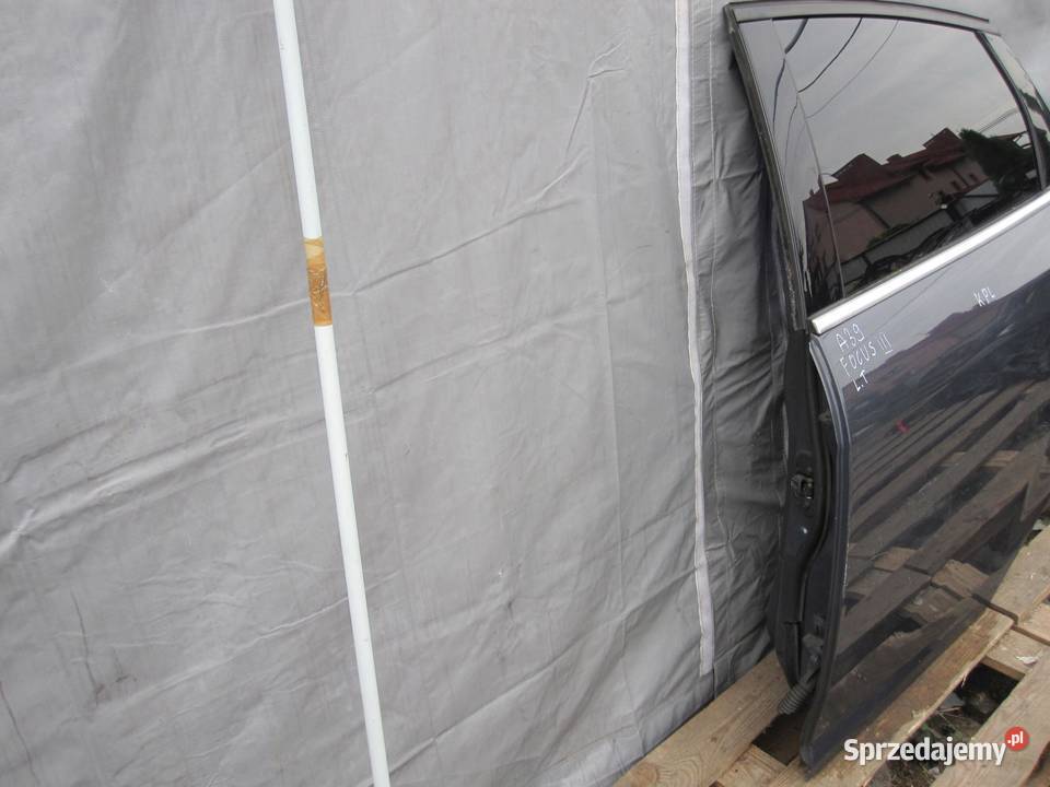 FORD FOCUS MK3 III 11r drzwi lewe tył kompletne Drzwi sprzedam