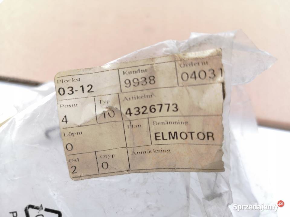 SIŁOWNIK ZAMKA DRZWI PRAWY PRZÓD SAAB 900 94 ASO osobowe Karoseria