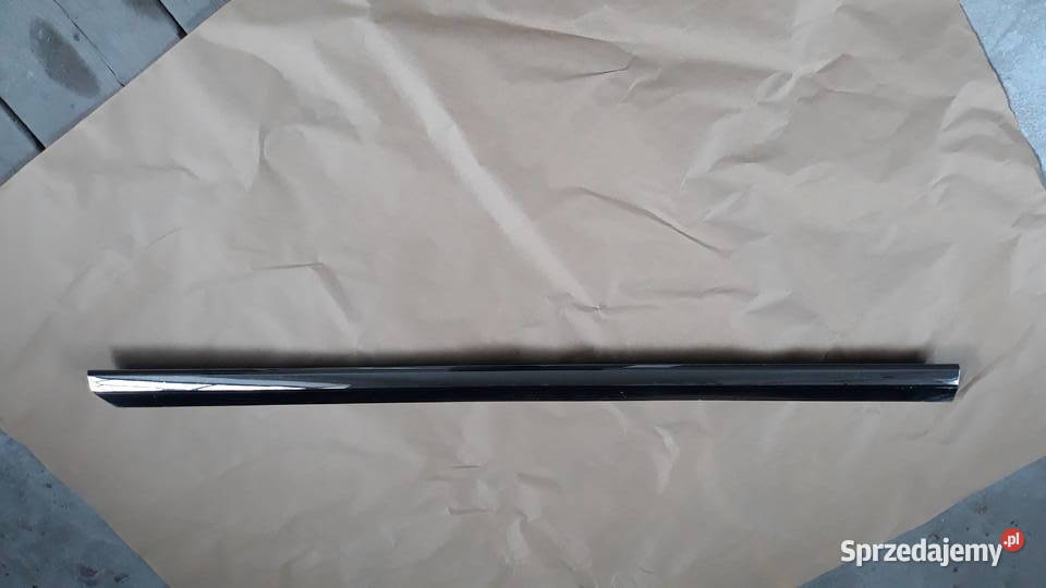 VW Passat B8 listwa drzwi lewy przód Listwy i nakładki Bukownica