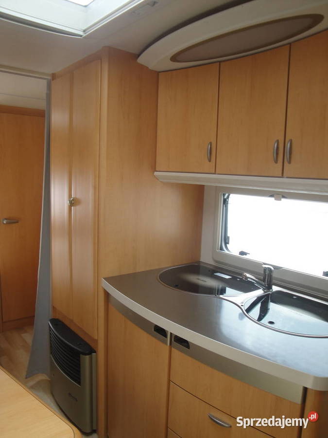 Hobby De Luxe 500 mover 5 osobowa prysznic prod Kempingowe Kąpino