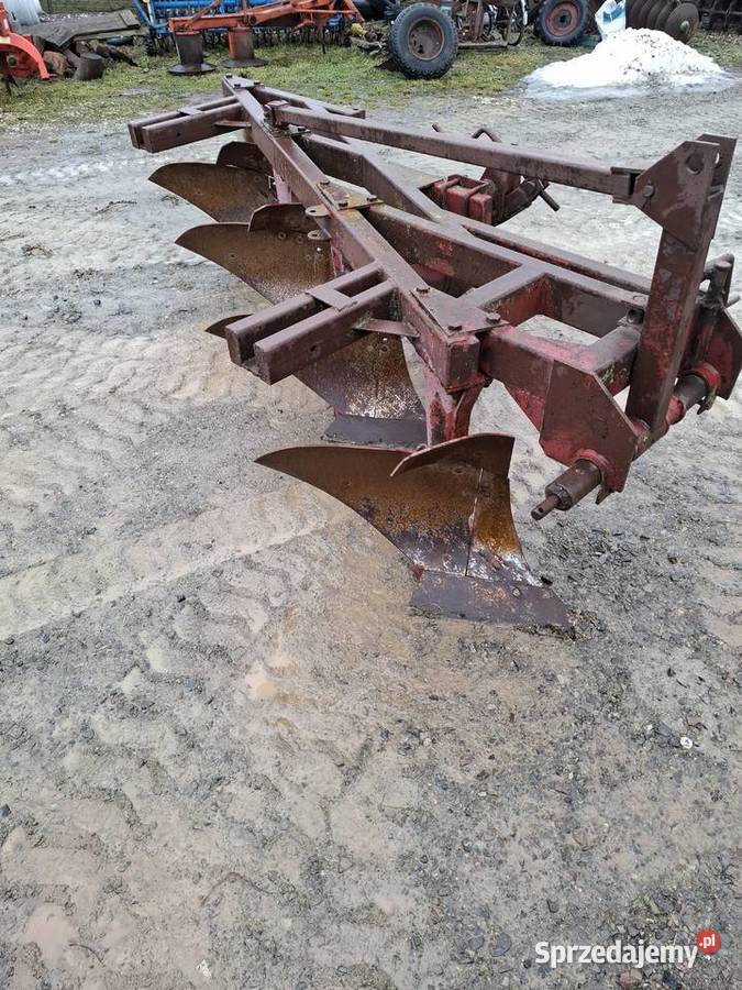 Pług 4 skibowy Maszyny rolnicze Nowa Słupia