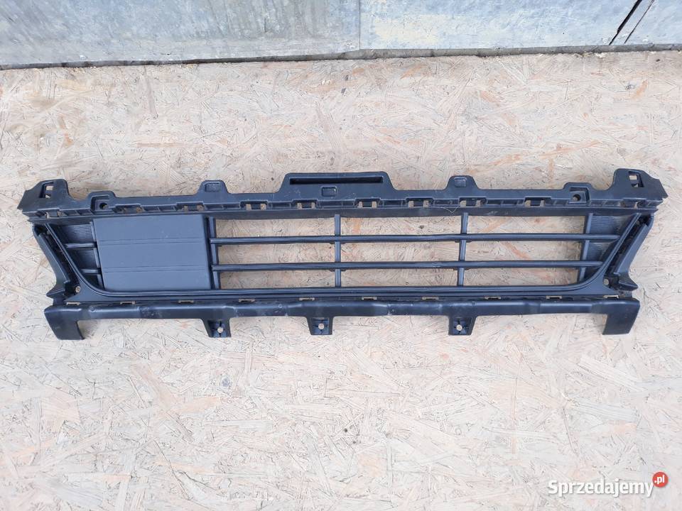 KIA SPORTAGE 5 V KRATKA ŚRODKOWA ZDERZAKA PRZÓD