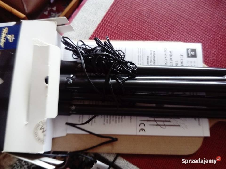 Świetliki LED w formie gwiazdek na drążkach 5