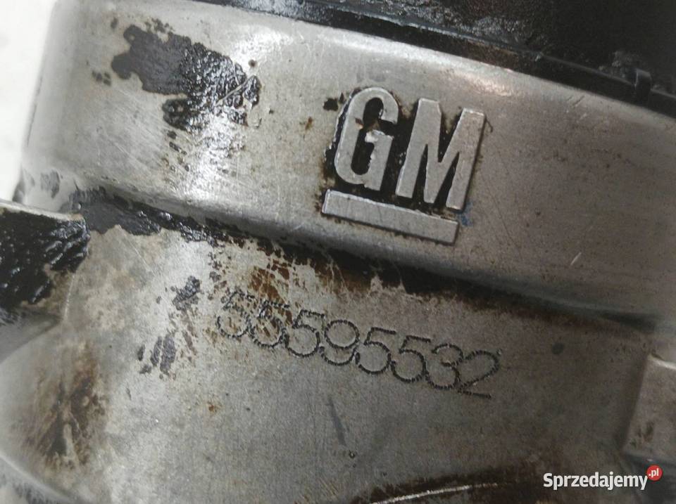 OBUDOWA FILTRA OLEJU 55595532 20 CDTI Opel Obudowy filtrów