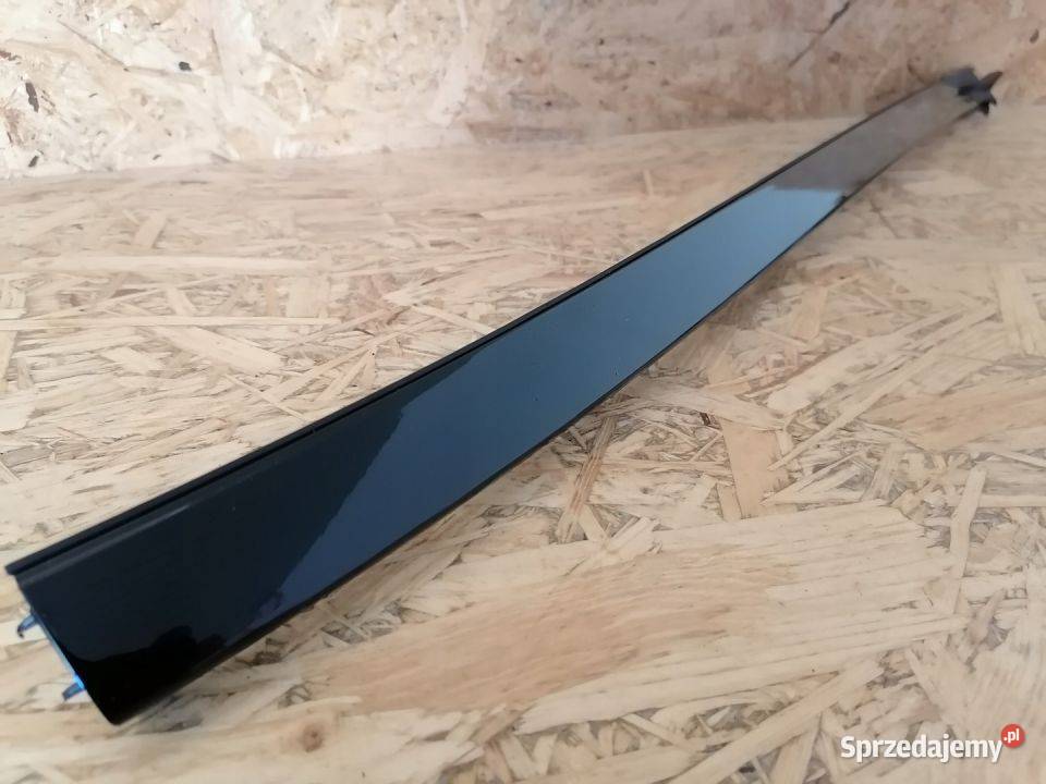 BMW X5 G05 LISTWA ZGARNIAJĄCA SZYBY LEWA 7463527 Pleszew