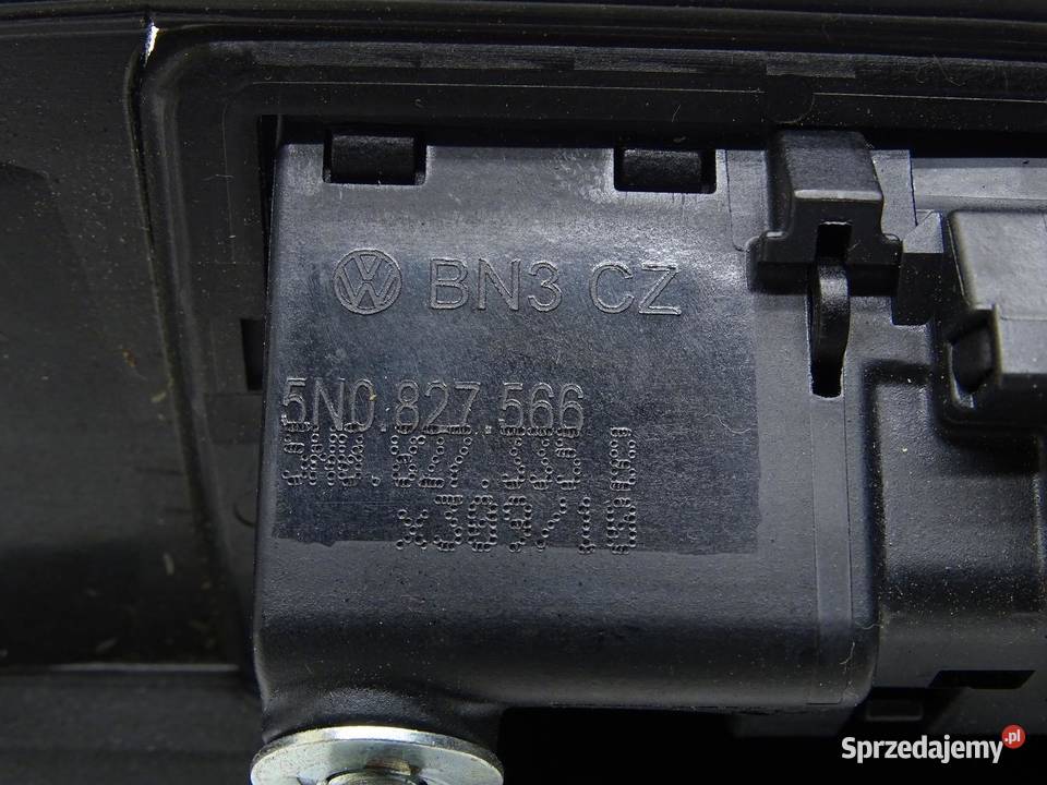 LISTWA BLENDA KLAPY BAGAŻNIKA TYŁ 5N0827287A VW osobowe