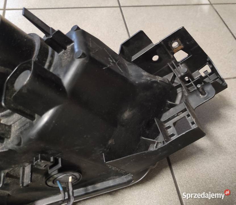 Lampa reflektor Mazda CX3 Oświetlenie Kraków