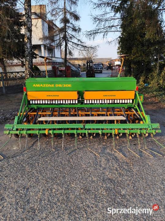 Siewnik Talerzowy Amazone D8 3m 2003r łódzkie Żychlin