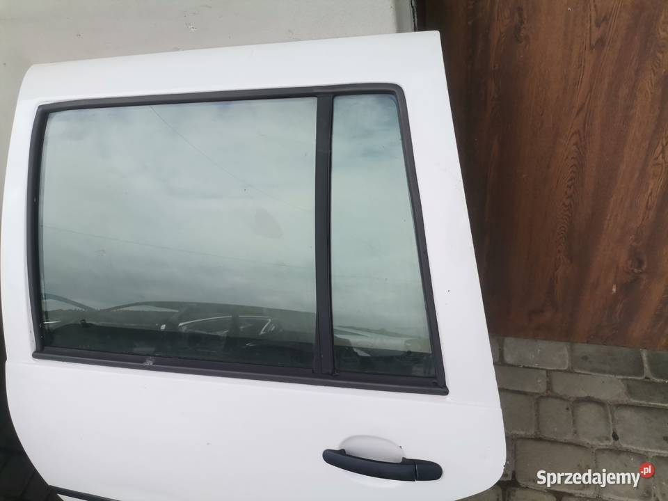 DRZWI LEWY TYŁ VW GOLF 4 KOMBI małopolskie Nowy Sącz