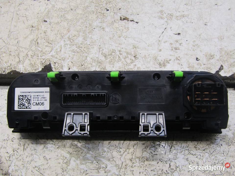 PANEL NAWIEWU KLIMATYZACJI KIA CEED III SW KOMBI