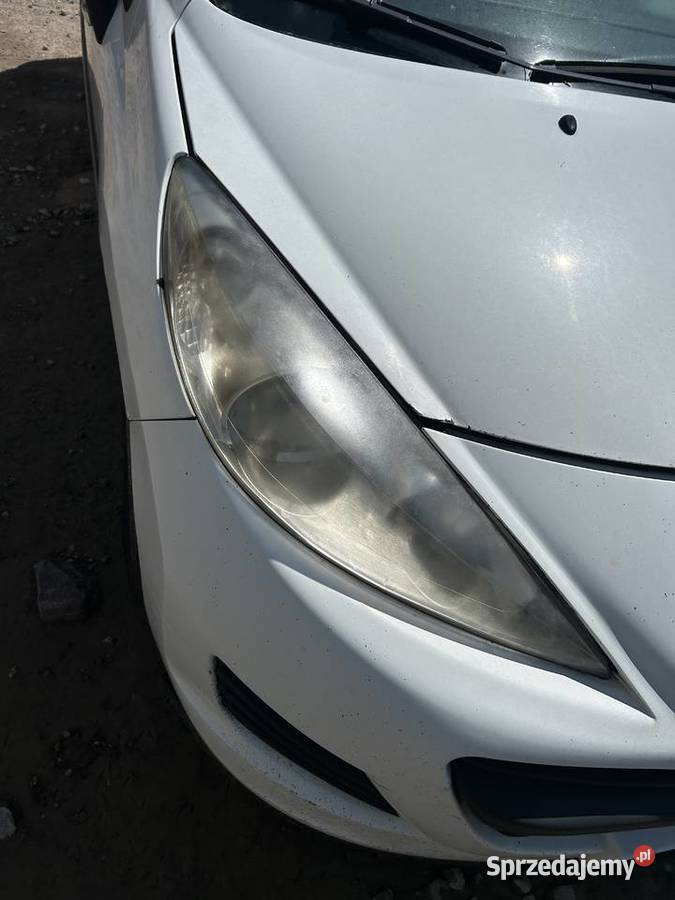 lampa przednia lampy przód Peugeot 207 fl lift Bodzentyn