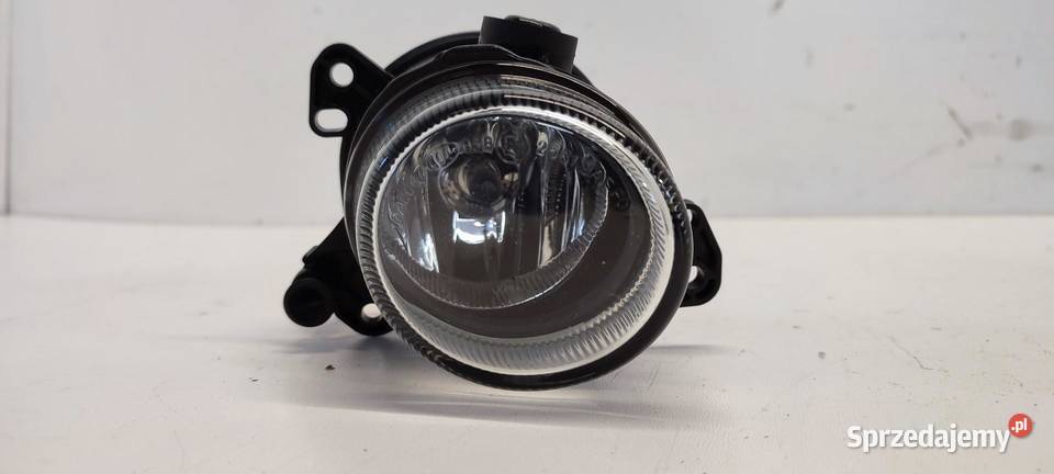 MERCEDES VITO W447 HALOGEN PRAWY A2128201056