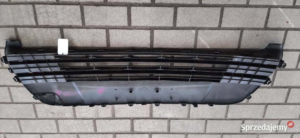 ATRAPA KRATKA ZDERZAKA TOYOTA VERSO LIFT Zderzaki pomorskie Kościerzyna