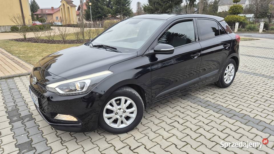 HYUNDAI I20 1,2 86KM OPŁACONY BEZWYPADKOWY