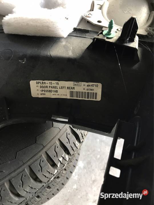 Chrysler Dodge caravan boczek drzwi 1pe65bd1ab Drzwi Sanok