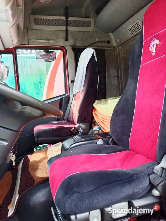 Iveco Eurocargo 18300 Skrzynie z plandeką Sobienie-Jeziory