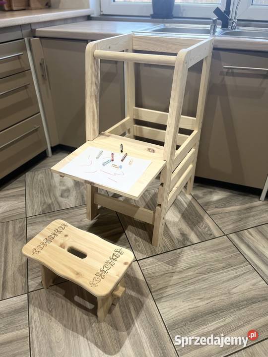 Pomocnik kuchenny z funkcją stolika Chełm