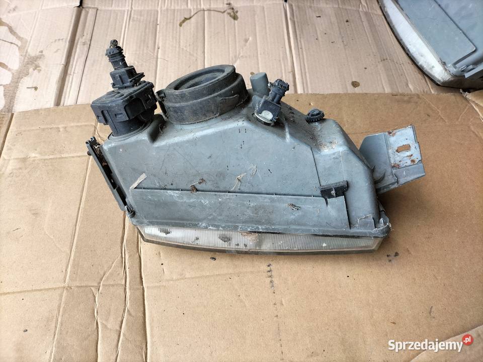 PUNTO 1 LAMPA PRZEDNIA LEWA Kamień-Kolonia sprzedam
