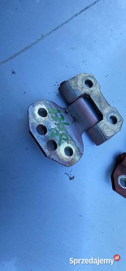 Zawias drzwi prawy przód mercedes w124 kombi Zawiasy, bolce i prowadnice wielkopolskie Zbąszyń sprzedam